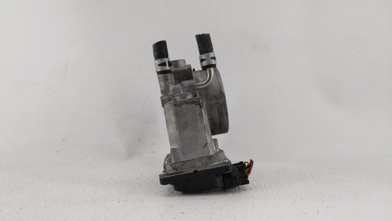 2007-2018 Lexus Es350 Throttle Body P/N:22030-0P050 22030-31030 Fits OEM Used Auto Parts - Oemusedautoparts1.com