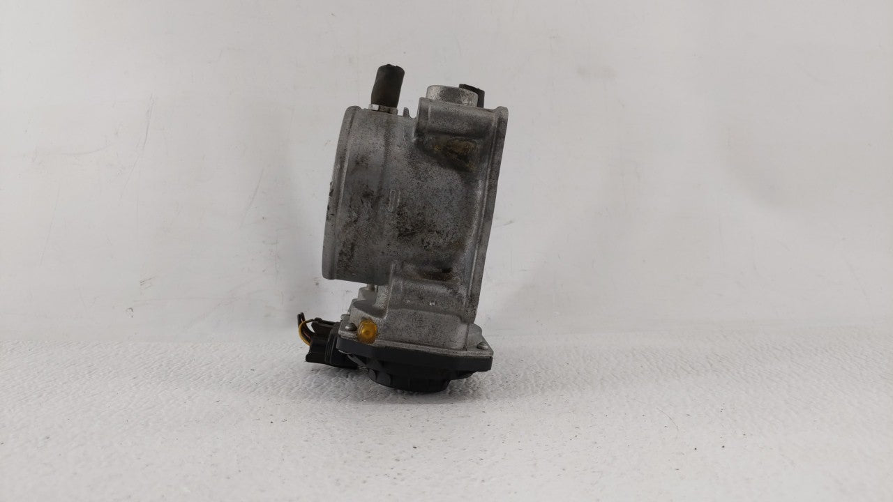 2007-2018 Lexus Es350 Throttle Body P/N:22030-0P050 22030-31030 Fits OEM Used Auto Parts - Oemusedautoparts1.com