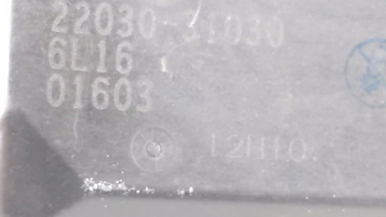 2007-2018 Lexus Es350 Throttle Body P/N:22030-0P050 22030-31030 Fits OEM Used Auto Parts - Oemusedautoparts1.com