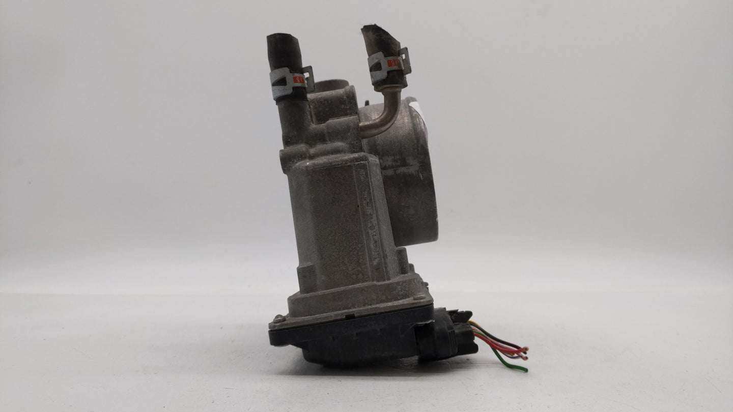 2007-2018 Lexus Es350 Throttle Body P/N:22030-0P050 22030-31030 Fits OEM Used Auto Parts - Oemusedautoparts1.com