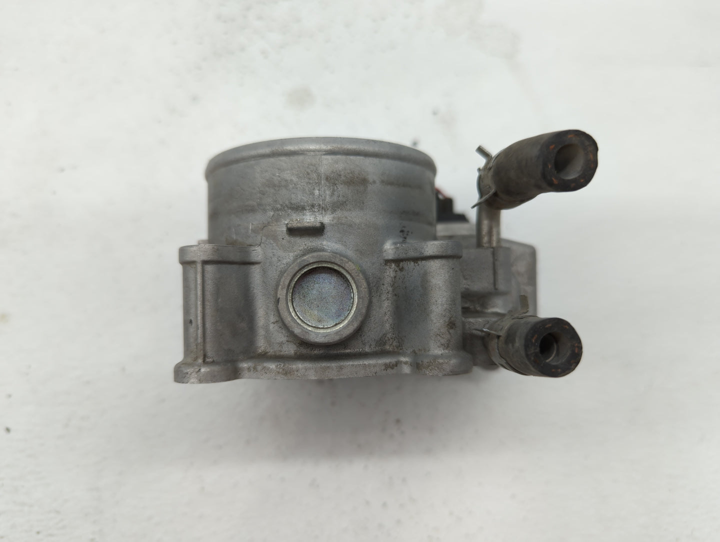 2007-2018 Lexus Es350 Throttle Body P/N:22030-0P050 22030-31030 Fits OEM Used Auto Parts - Oemusedautoparts1.com