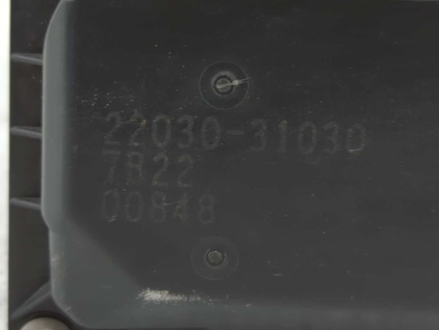 2007-2018 Lexus Es350 Throttle Body P/N:22030-0P050 22030-31030 Fits OEM Used Auto Parts - Oemusedautoparts1.com