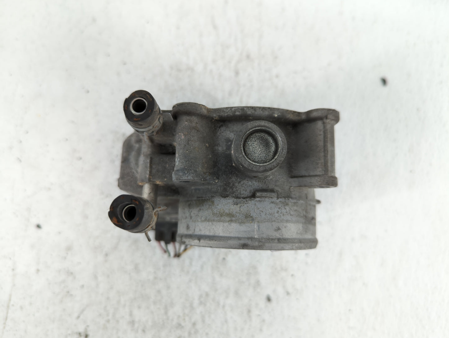 2007-2018 Lexus Es350 Throttle Body P/N:22030-0P050 22030-31030 Fits OEM Used Auto Parts - Oemusedautoparts1.com