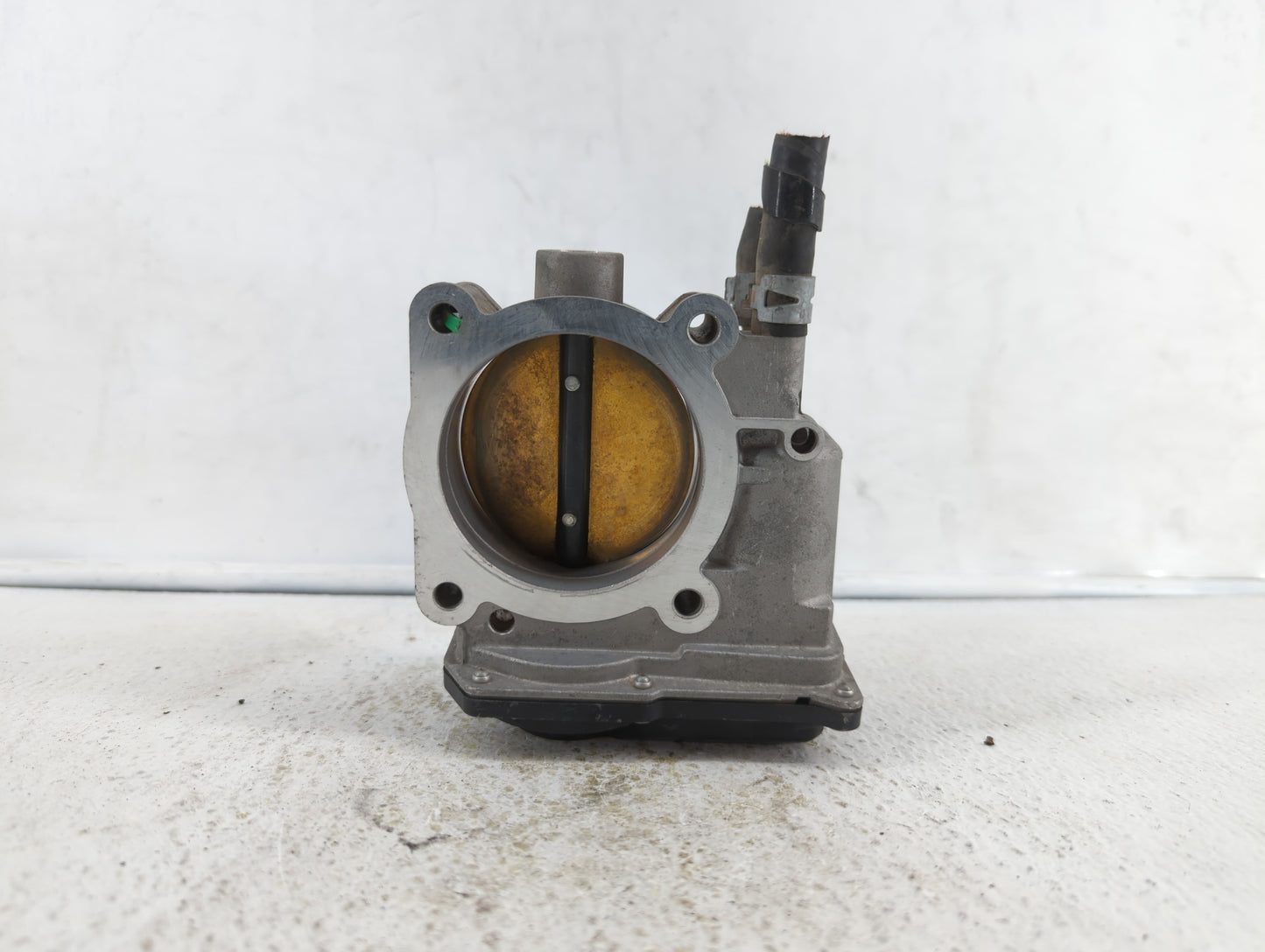 2007-2018 Lexus Es350 Throttle Body P/N:22030-0P050 22030-31030 Fits OEM Used Auto Parts - Oemusedautoparts1.com