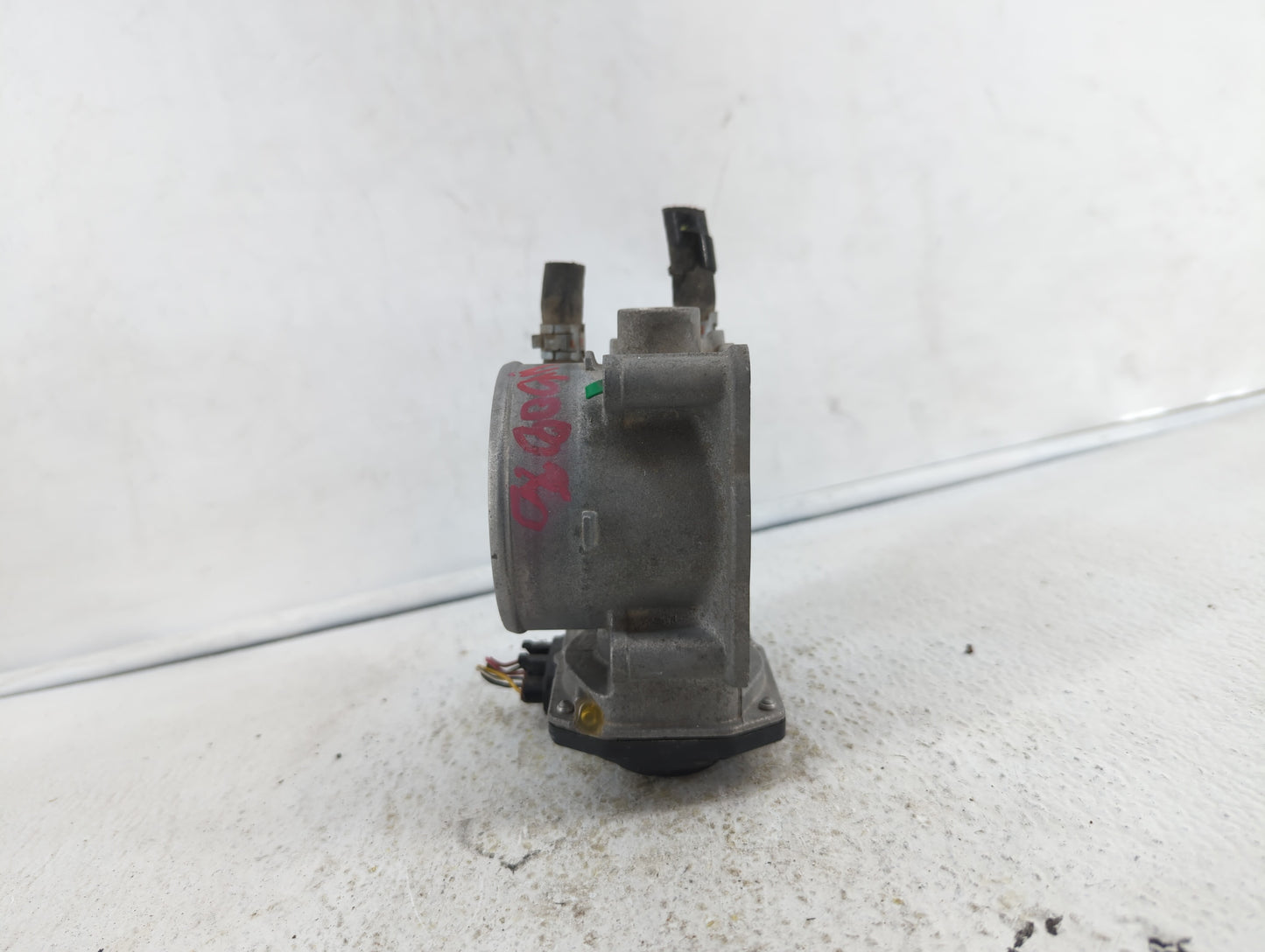 2007-2018 Lexus Es350 Throttle Body P/N:22030-0P050 22030-31030 Fits OEM Used Auto Parts - Oemusedautoparts1.com