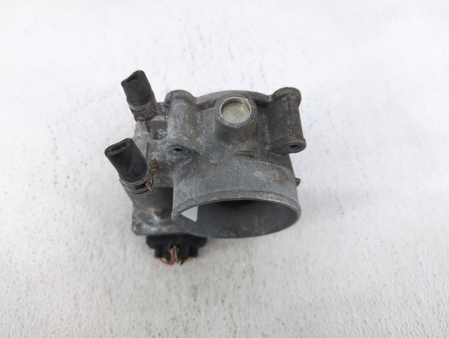 2007-2018 Lexus Es350 Throttle Body P/N:22030-31030 22030-0P050 Fits OEM Used Auto Parts - Oemusedautoparts1.com