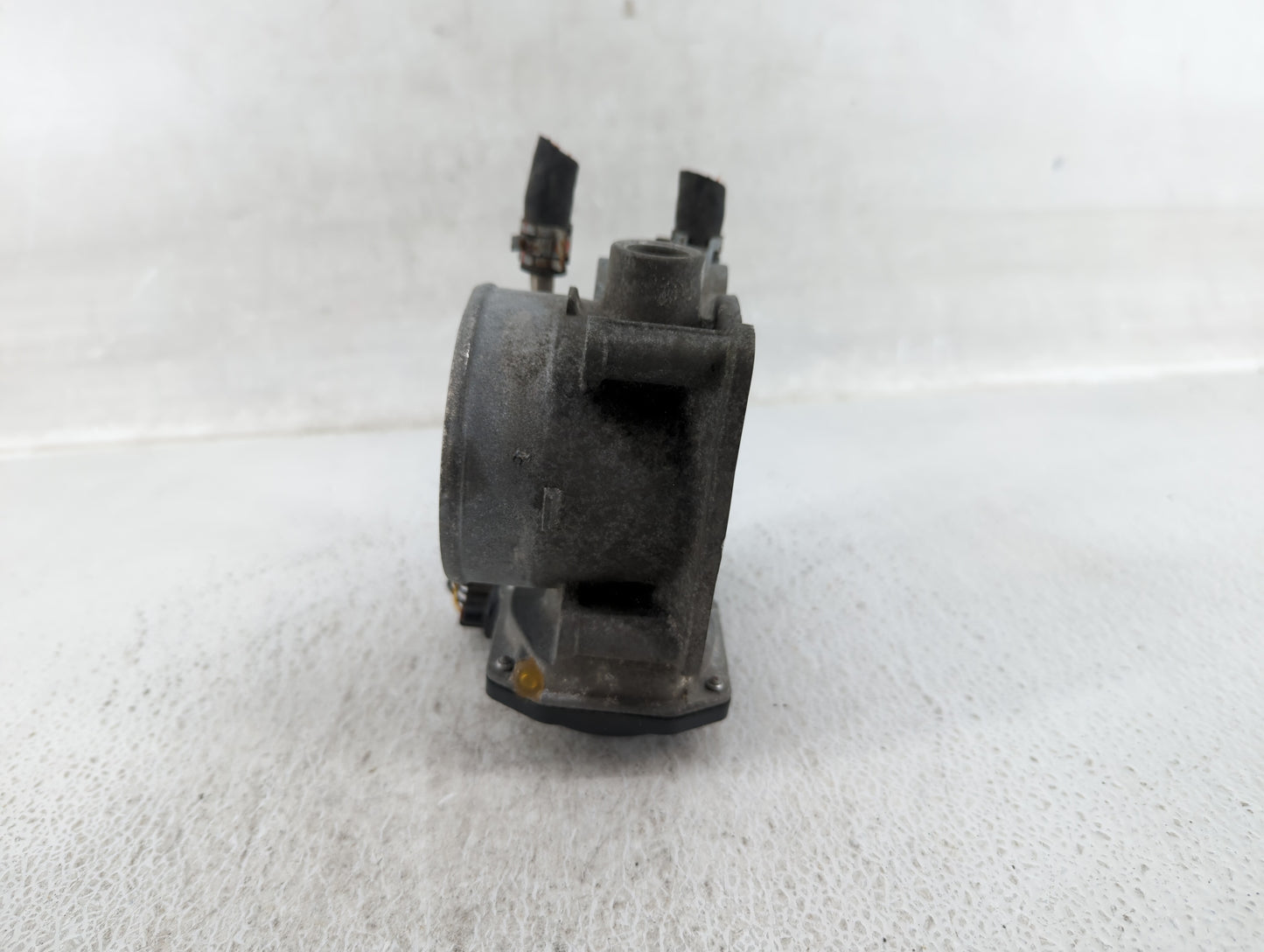 2007-2018 Lexus Es350 Throttle Body P/N:22030-31030 22030-0P050 Fits OEM Used Auto Parts - Oemusedautoparts1.com