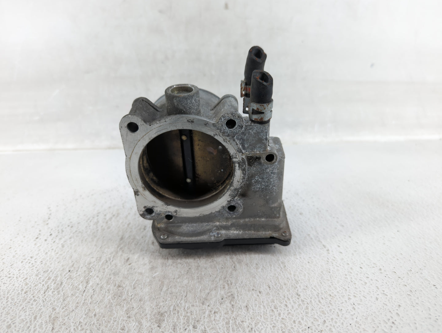 2007-2018 Lexus Es350 Throttle Body P/N:22030-31030 22030-0P050 Fits OEM Used Auto Parts - Oemusedautoparts1.com