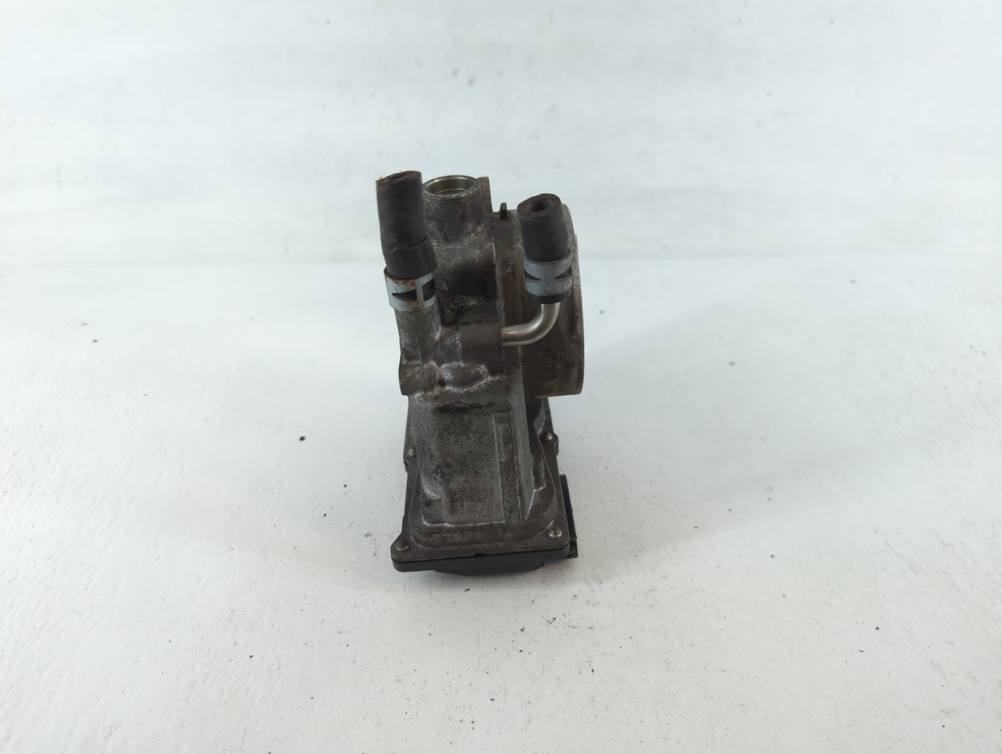 2007-2018 Lexus Es350 Throttle Body P/N:22030-31030 Fits OEM Used Auto Parts - Oemusedautoparts1.com