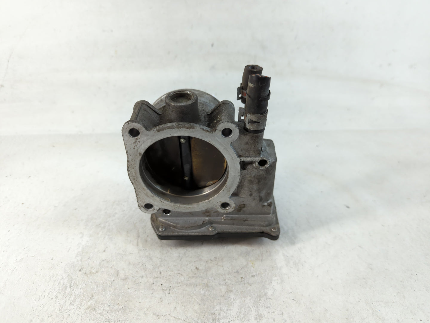 2007-2018 Lexus Es350 Throttle Body P/N:22030-31030 Fits OEM Used Auto Parts - Oemusedautoparts1.com