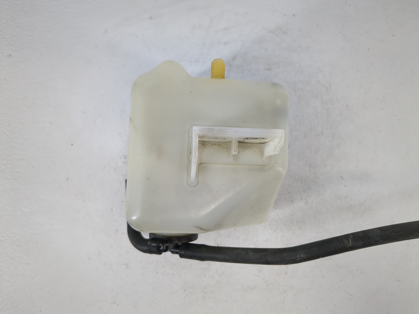 Lexus Gs350 Windshield Washer Fluid Reservoir Bottle Oem - Oemusedautoparts1.com