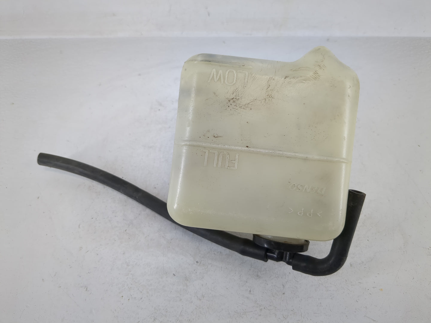 Lexus Gs350 Windshield Washer Fluid Reservoir Bottle Oem - Oemusedautoparts1.com