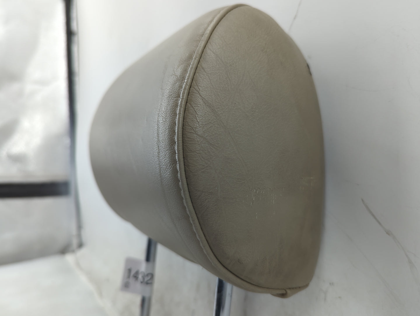 2007-2007 Lexus Gs350 Headrest Head Rest Front Driver Seat Beige - Oemusedautoparts1.com