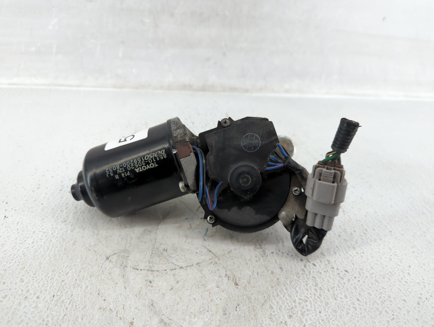 2007 Lexus Gs350 Front Windshield Wiper Motor P/N:85110-30520 Fits Fits 2006 OEM Used Auto Parts - Oemusedautoparts1.com