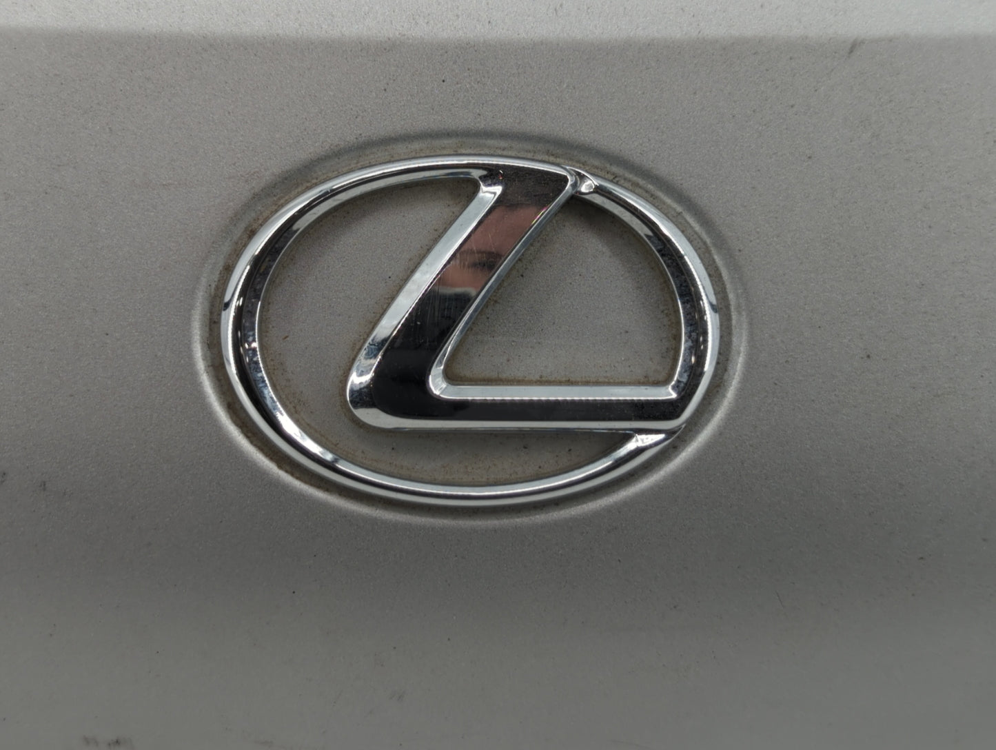 2007 Lexus Gs450h Engine Cover - Oemusedautoparts1.com