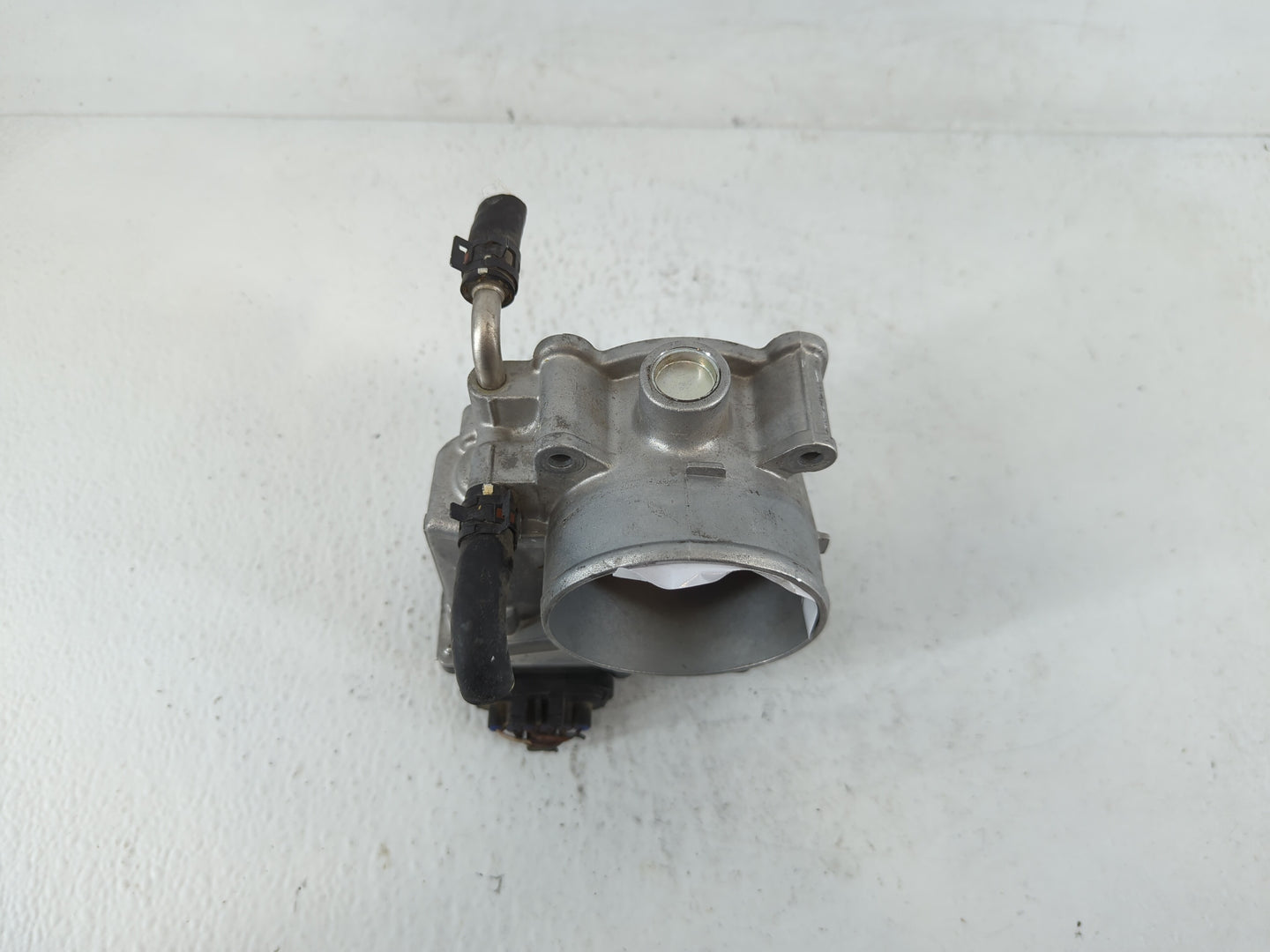 2007-2011 Lexus Gs450h Throttle Body P/N:7D0202863 22030-31040 Fits OEM Used Auto Parts - Oemusedautoparts1.com