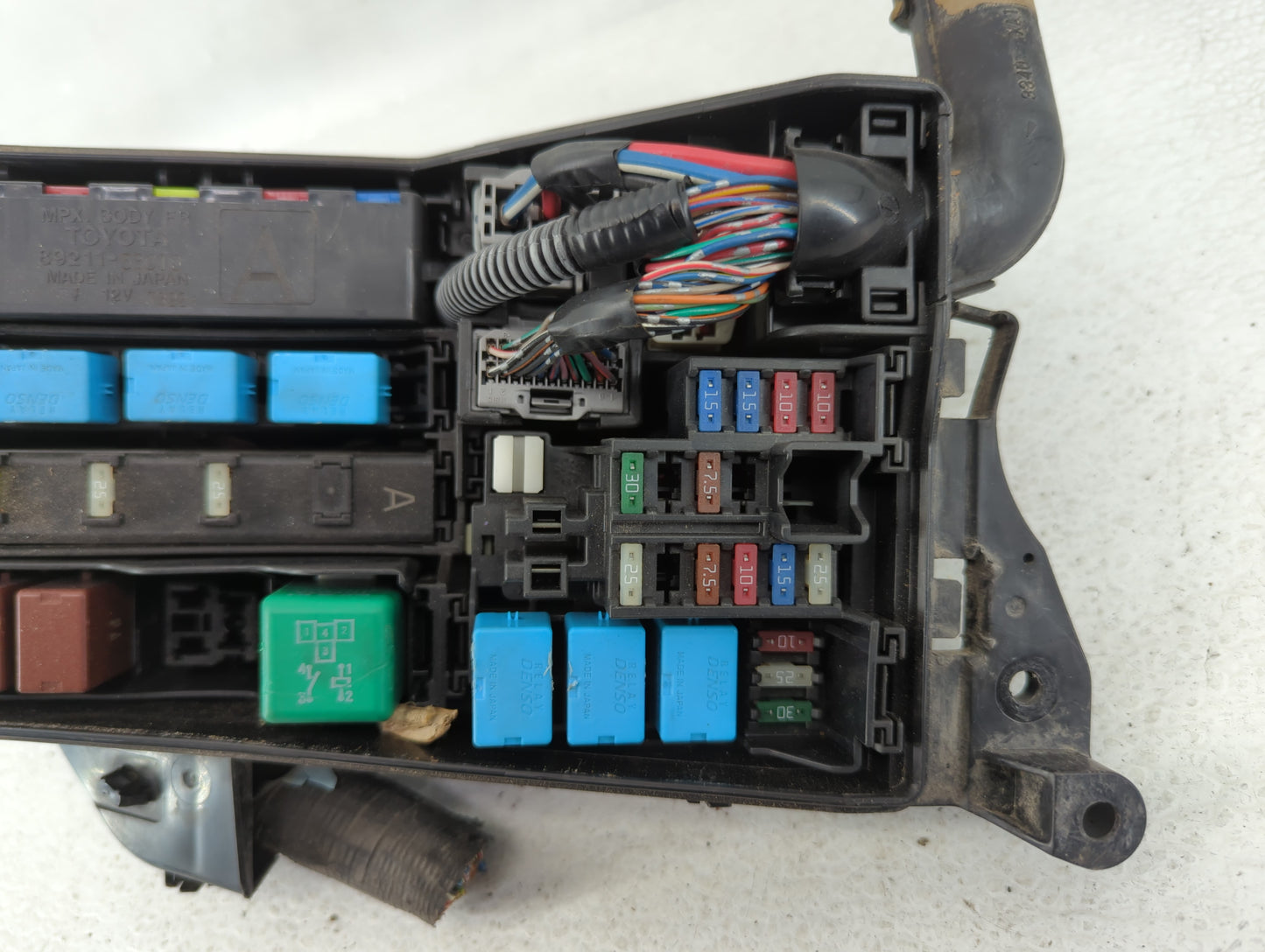2006-2015 Lexus Is250 Fusebox Fuse Box Panel Relay Module P/N:82662-53120 Fits OEM Used Auto Parts - Oemusedautoparts1.com