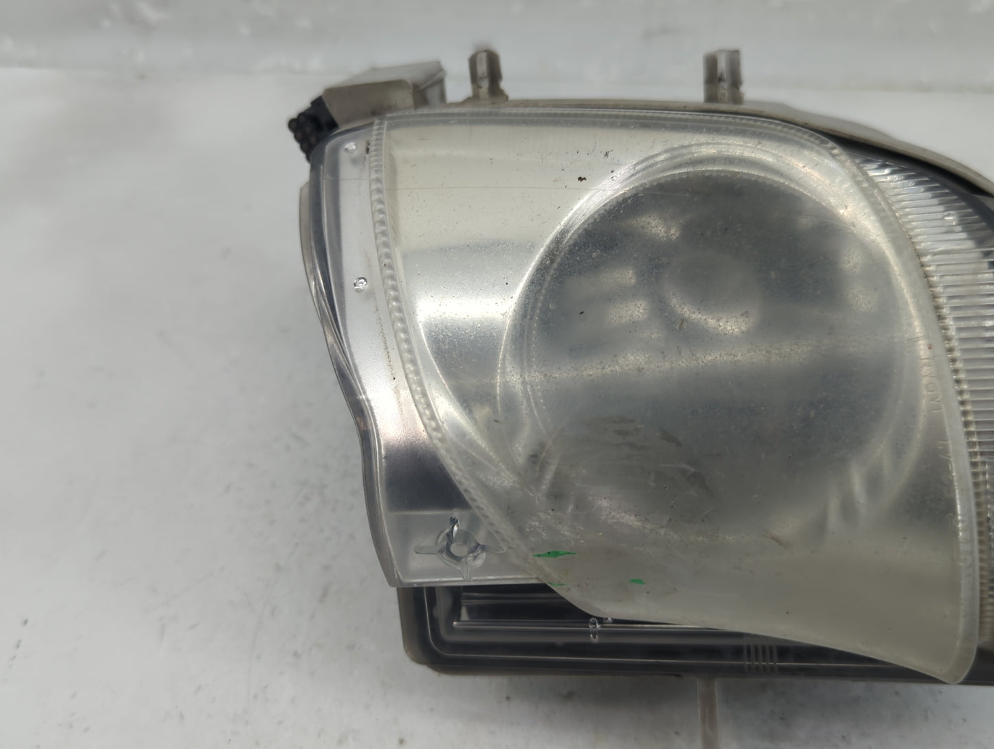 2006-2010 Lexus Is350 Driver Left Oem Front Light Lamp - Oemusedautoparts1.com