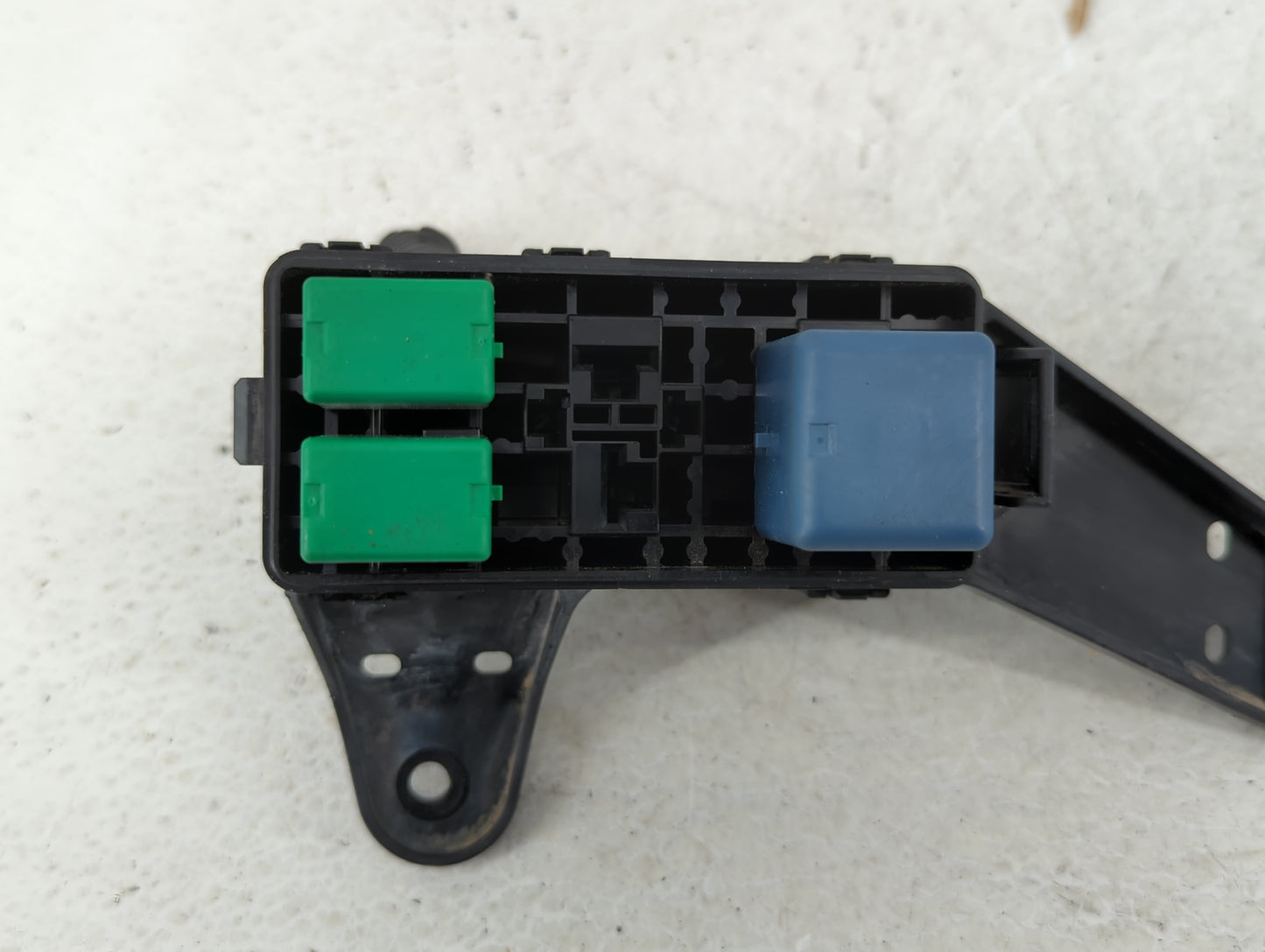2006-2015 Lexus Is350 Fusebox Fuse Box Panel Relay Module P/N:82662-53110 Fits OEM Used Auto Parts - Oemusedautoparts1.com