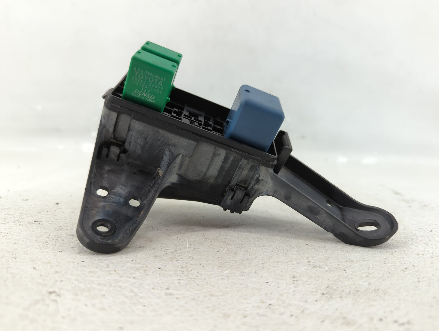 2006-2015 Lexus Is350 Fusebox Fuse Box Panel Relay Module P/N:82662-53110 Fits OEM Used Auto Parts - Oemusedautoparts1.com