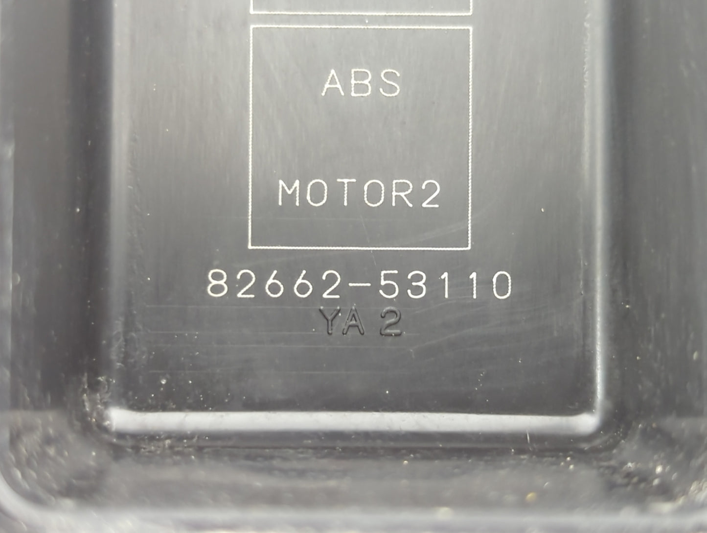 2006-2015 Lexus Is350 Fusebox Fuse Box Panel Relay Module P/N:82662-53110 Fits OEM Used Auto Parts - Oemusedautoparts1.com