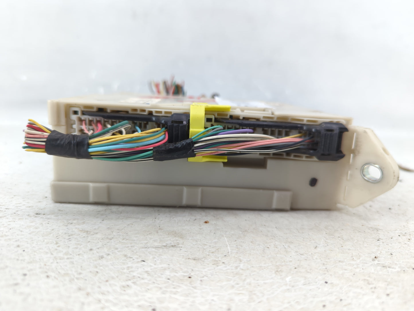 2007 Lexus Is350 Fusebox Fuse Box Panel Relay Module P/N:7C19-0086 82730-53050 Fits OEM Used Auto Parts - Oemusedautoparts1.