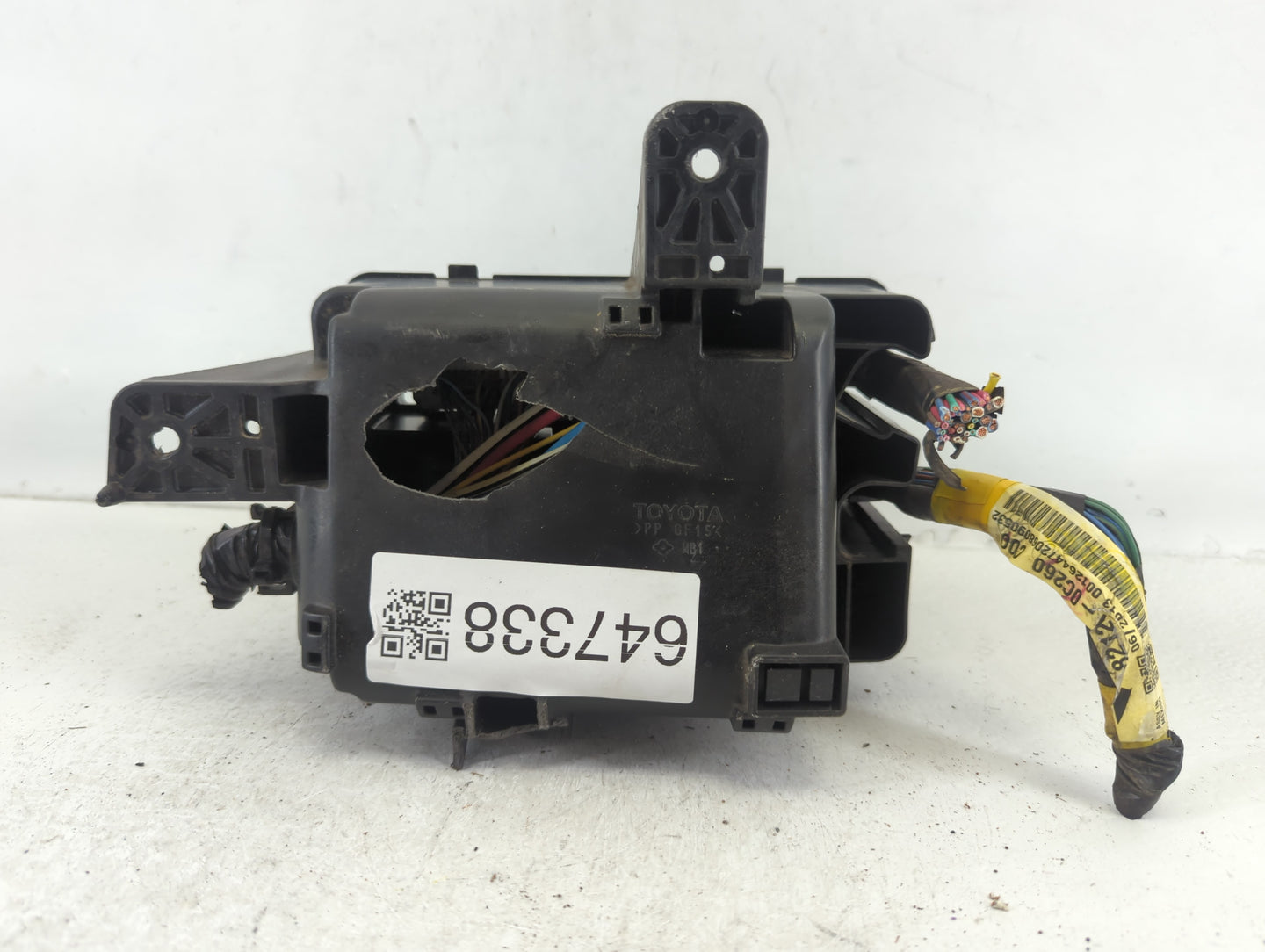 2006-2015 Lexus Is350 Fusebox Fuse Box Panel Relay Module P/N:82121-0C260 Fits OEM Used Auto Parts - Oemusedautoparts1.com