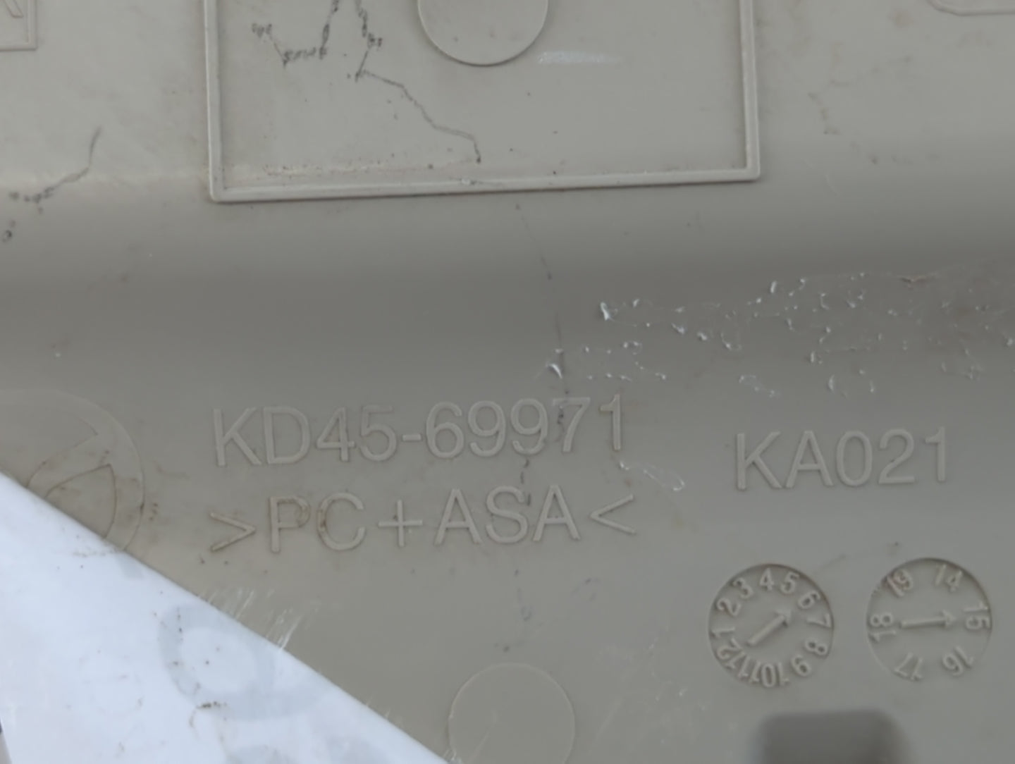 2007 Lexus Is350 Overhead Roof Console - Oemusedautoparts1.com
