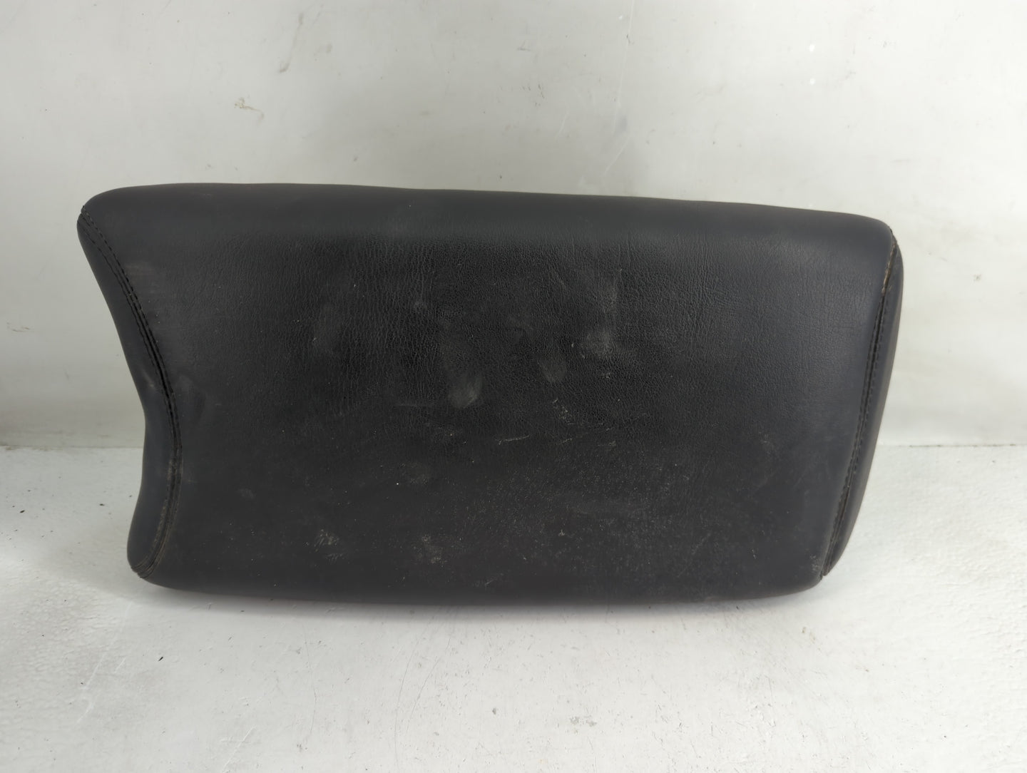 2007 Lexus Ls460 Center Console Armrest Cover Lid Fits OEM Used Auto Parts - Oemusedautoparts1.com