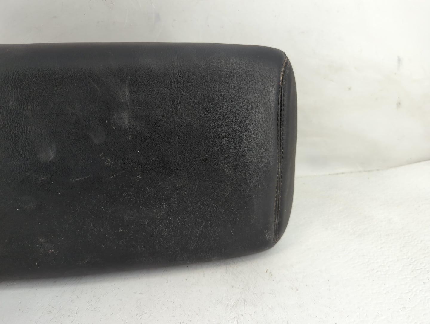 2007 Lexus Ls460 Center Console Armrest Cover Lid Fits OEM Used Auto Parts - Oemusedautoparts1.com