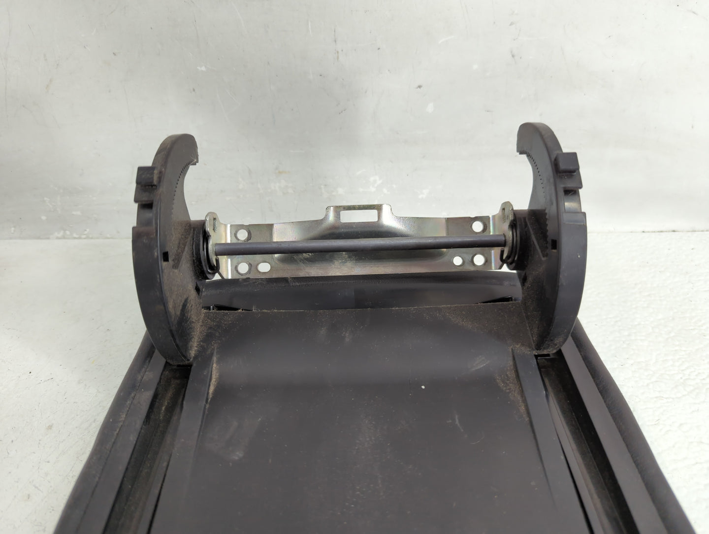 2007 Lexus Ls460 Center Console Armrest Cover Lid Fits OEM Used Auto Parts - Oemusedautoparts1.com