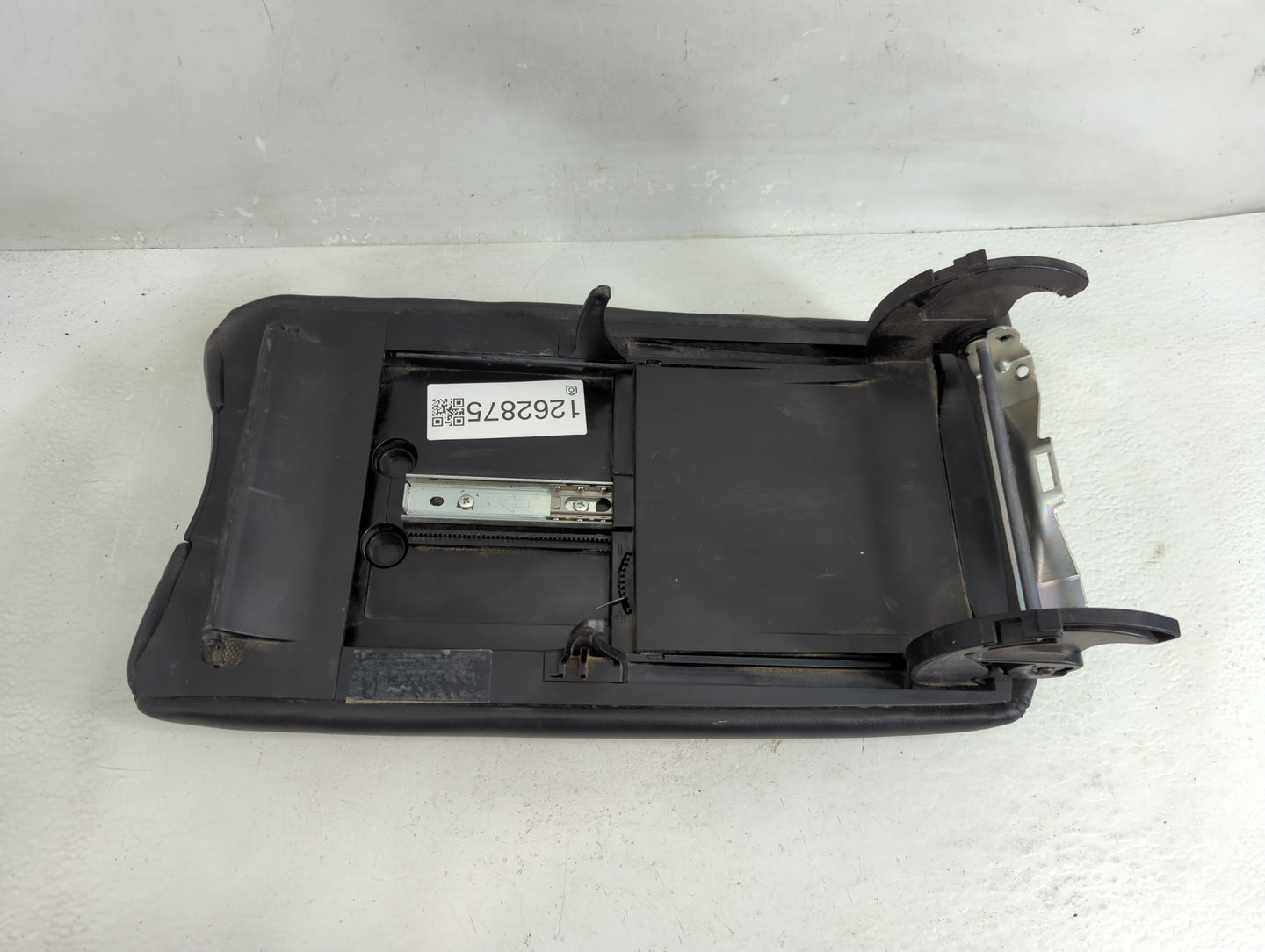 2007 Lexus Ls460 Center Console Armrest Cover Lid Fits OEM Used Auto Parts - Oemusedautoparts1.com