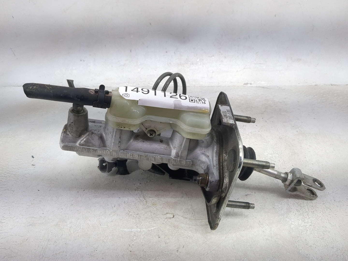 2007-2017 Lexus Ls460 Brake Master Cylinder - Oemusedautoparts1.com