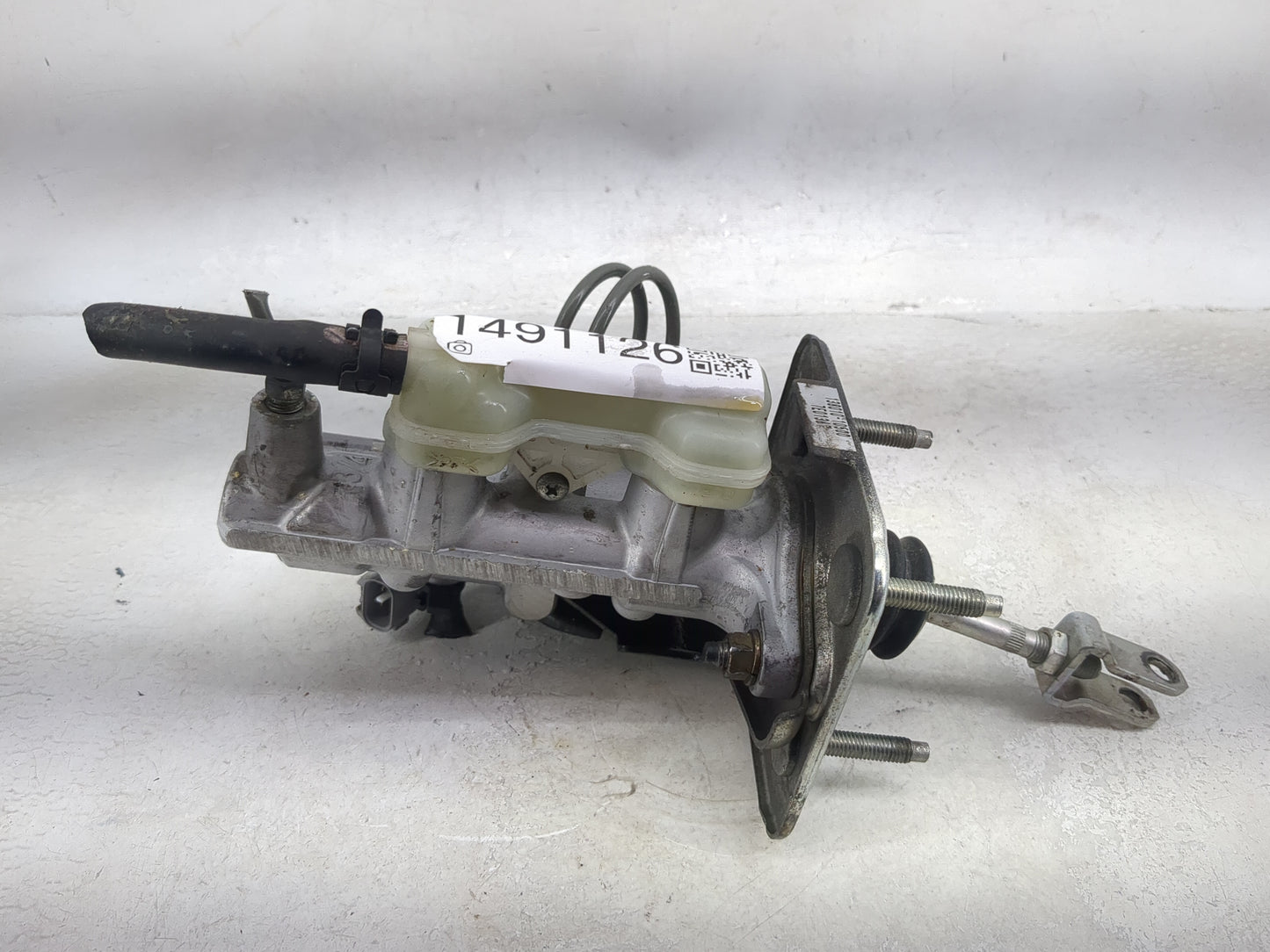 2007-2017 Lexus Ls460 Brake Master Cylinder - Oemusedautoparts1.com
