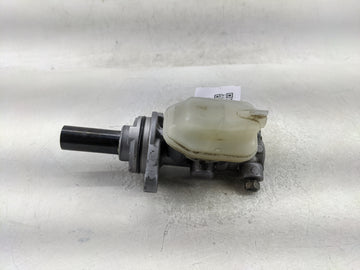 2007-2009 Lexus Rx350 Brake Master Cylinder - Oemusedautoparts1.com