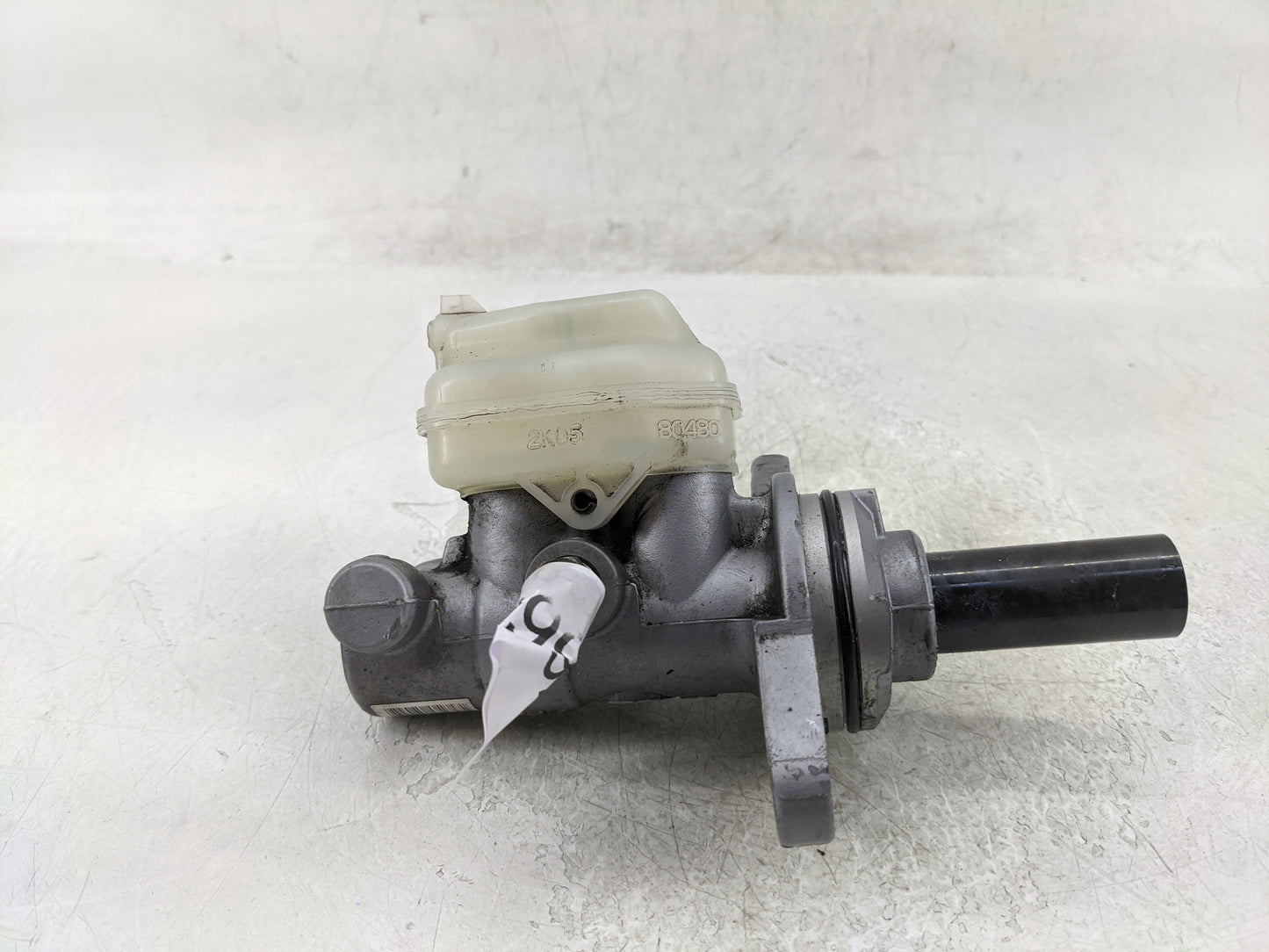 2007-2009 Lexus Rx350 Brake Master Cylinder 1376688 - Oemusedautoparts1.com