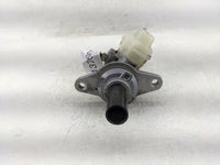 2007-2009 Lexus Rx350 Brake Master Cylinder 1376688 - Oemusedautoparts1.com