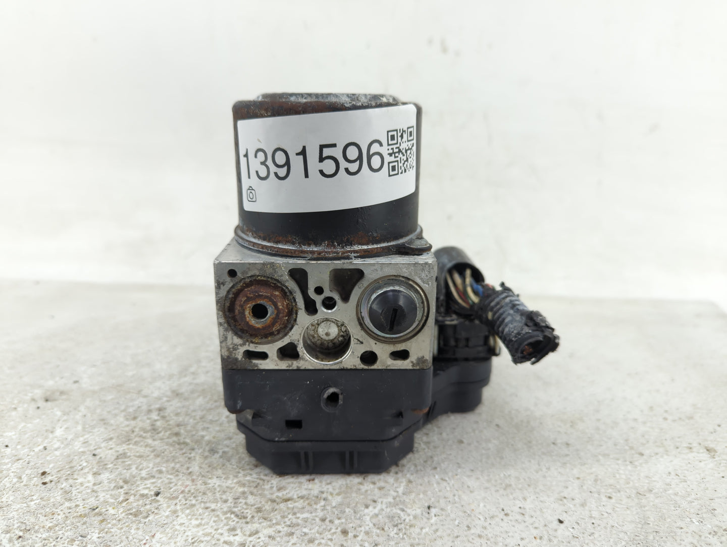 2007 Lexus Rx350 ABS Pump Control Module Replacement P/N:89541-48160 44540-48140, 133800-8740, 89541-48270, 44540-48250 Fits