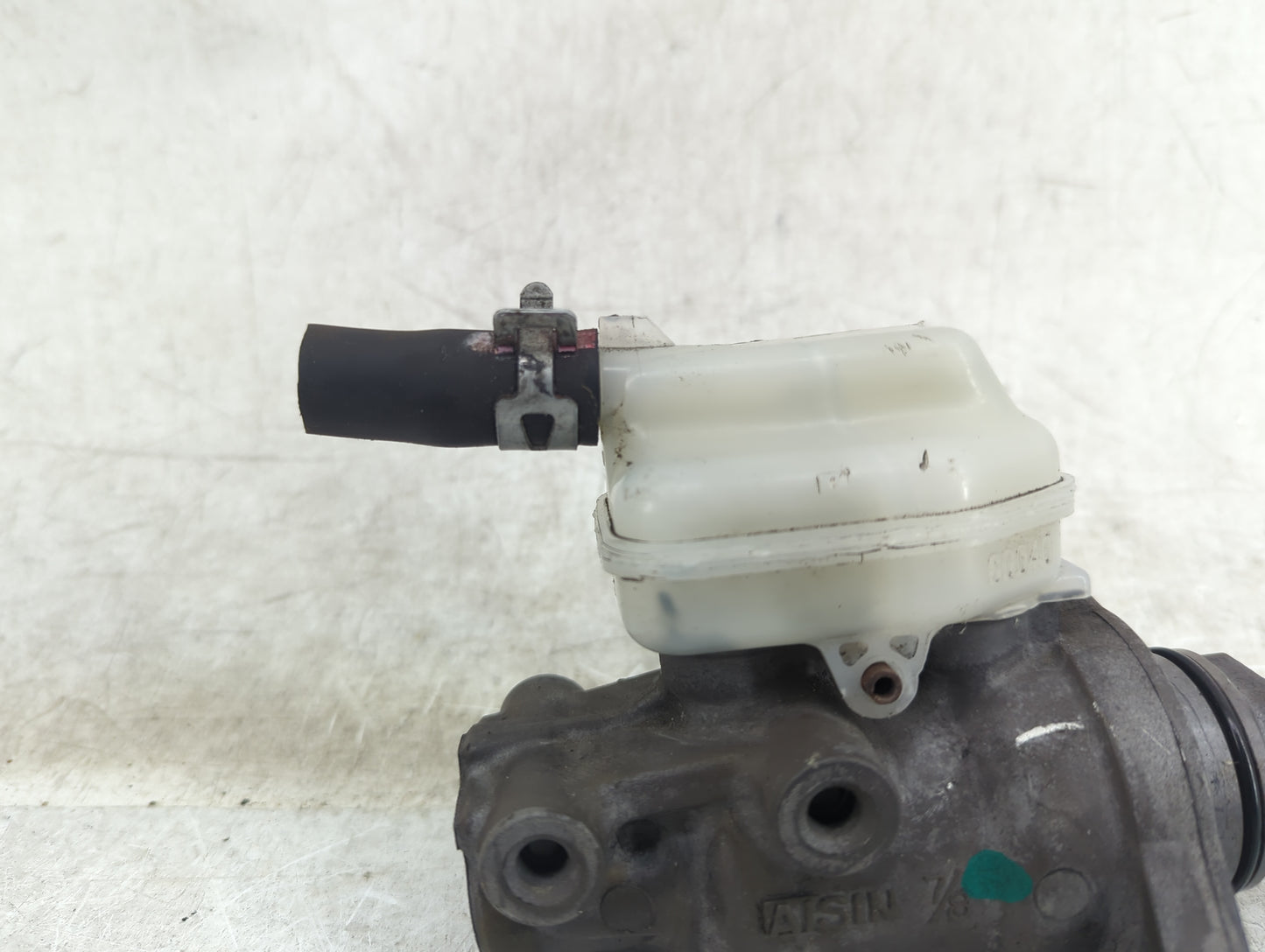 2007-2009 Lexus Rx350 Brake Master Cylinder - Oemusedautoparts1.com