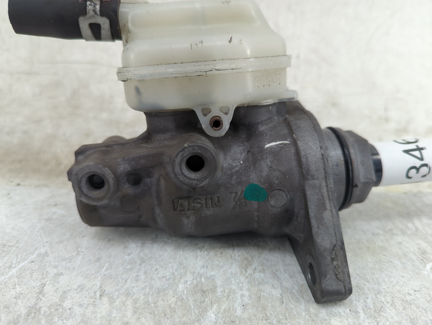 2007-2009 Lexus Rx350 Brake Master Cylinder 1451346 - Oemusedautoparts1.com