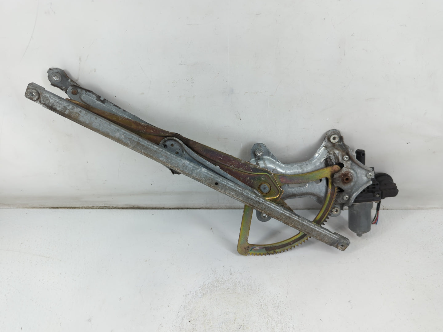 2007-2009 Lexus Rx350 Driver Front Left Power Window Motor - Oemusedautoparts1.com