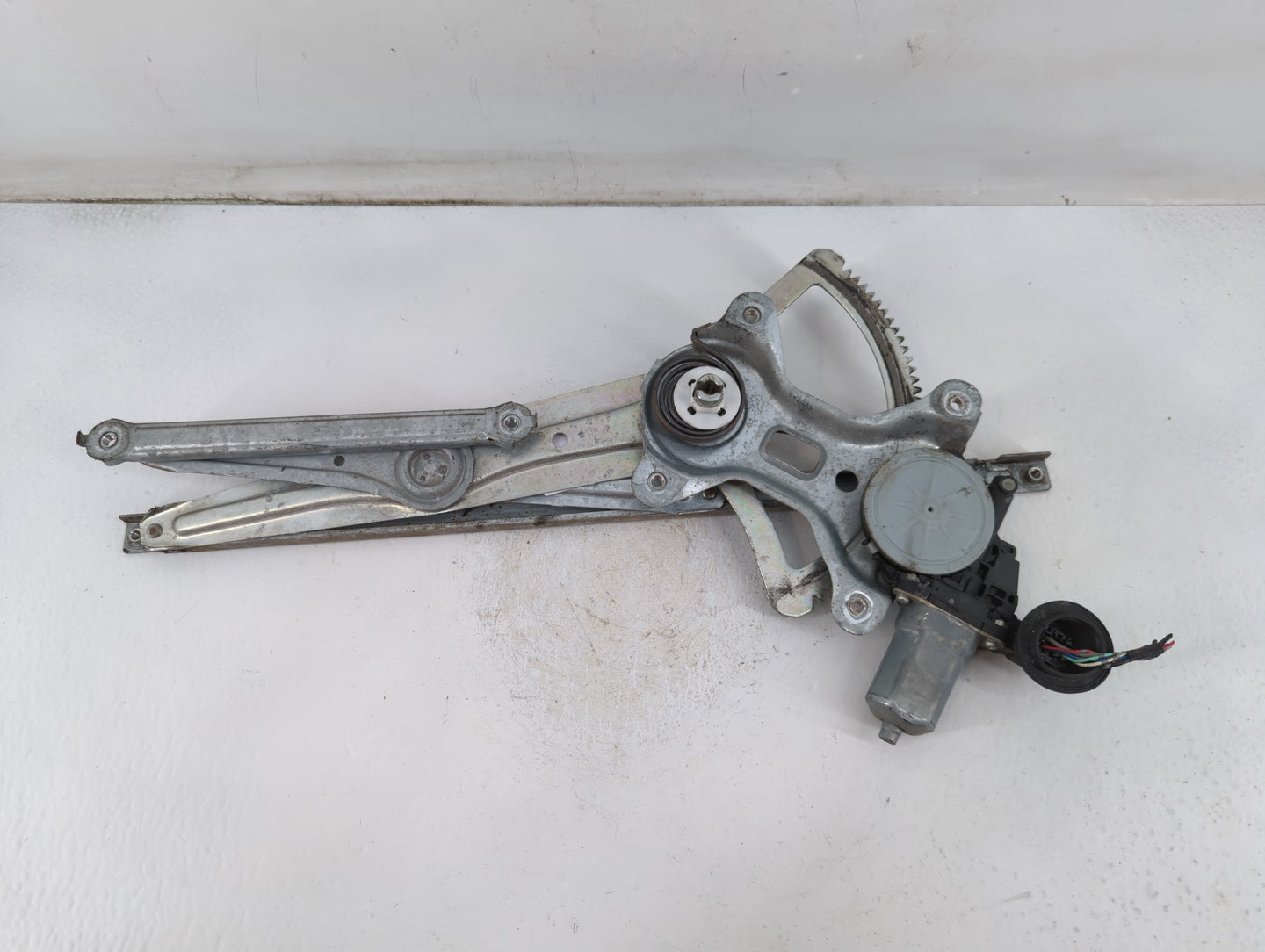 2007-2009 Lexus Rx350 Passenger Front Right Power Window Motor - Oemusedautoparts1.com
