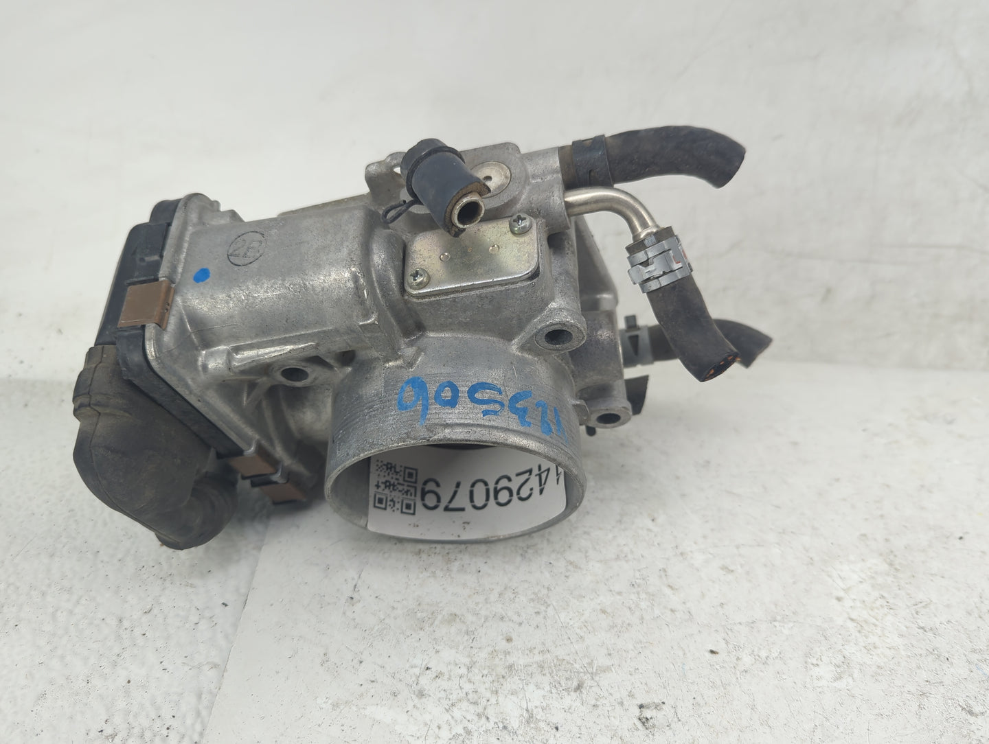 2006-2010 Lexus Sc430 Throttle Body P/N:22030-50190 Fits Fits 2004 2005 2006 2007 2008 2009 2010 OEM Used Auto Parts - Oemus