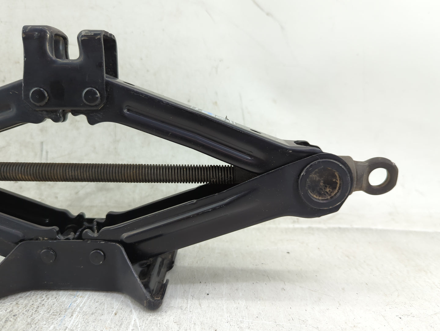 2007 Lexus Sc430 Spare Scissor Car Jack - Oemusedautoparts1.com