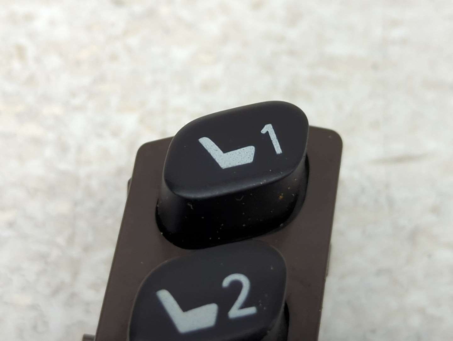 2007 Lexus Sc430 Passenger Right Seat Switch 156987 - Oemusedautoparts1.com