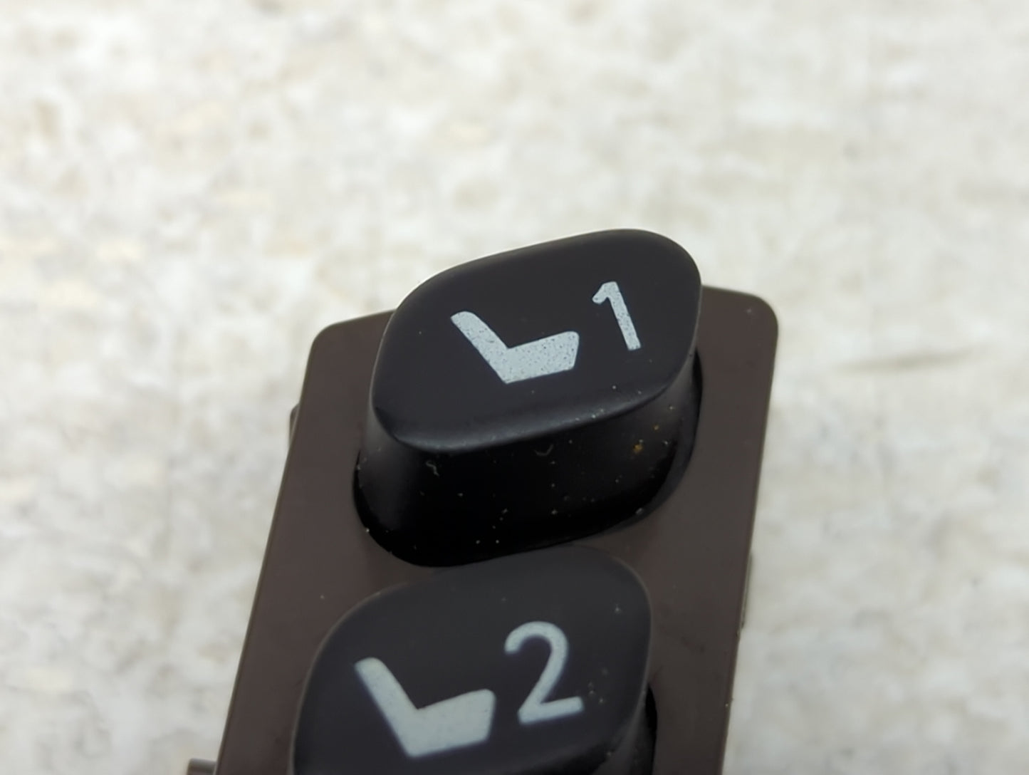2007 Lexus Sc430 Passenger Right Seat Switch 156987 - Oemusedautoparts1.com