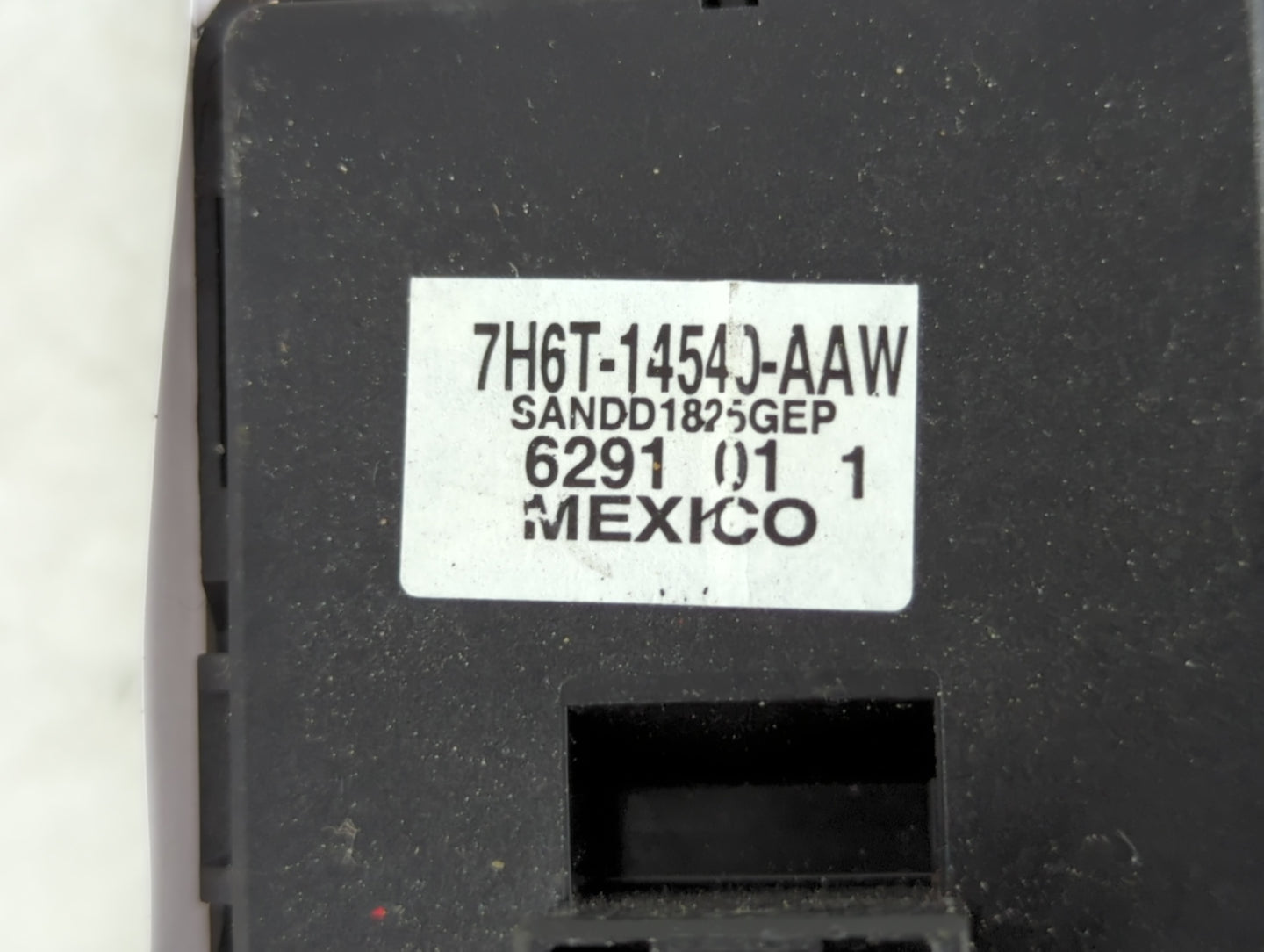 2007 Lincoln Mkx Master Power Window Switch Replacement Driver Side Left P/N:7H6T-14540-AAW Fits Fits 2006 2008 2009 2010 OE