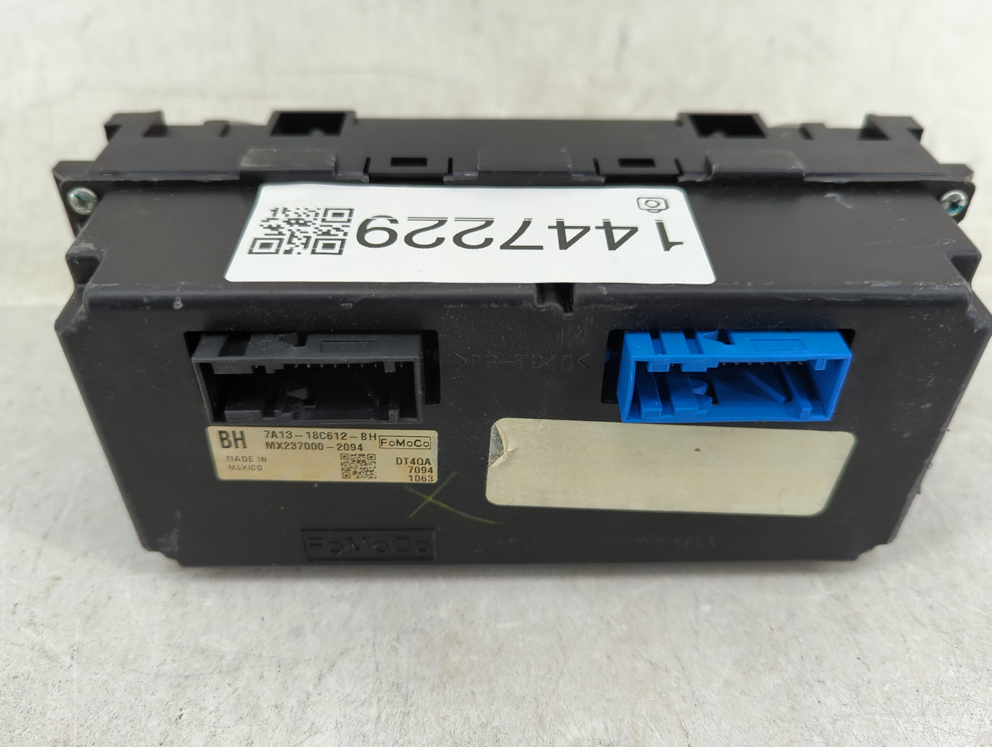 2007 Lincoln Mkx Climate Control Module Temperature AC/Heater Replacement P/N:7A13-18C612-BH MX237000-2094 Fits OEM Used Aut
