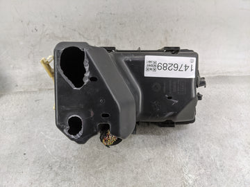 2007-2010 Lincoln Mkx Fusebox Fuse Box Panel Relay Module P/N:7T4T-14536-CC Fits Fits 2007 2008 2009 2010 OEM Used Auto Part