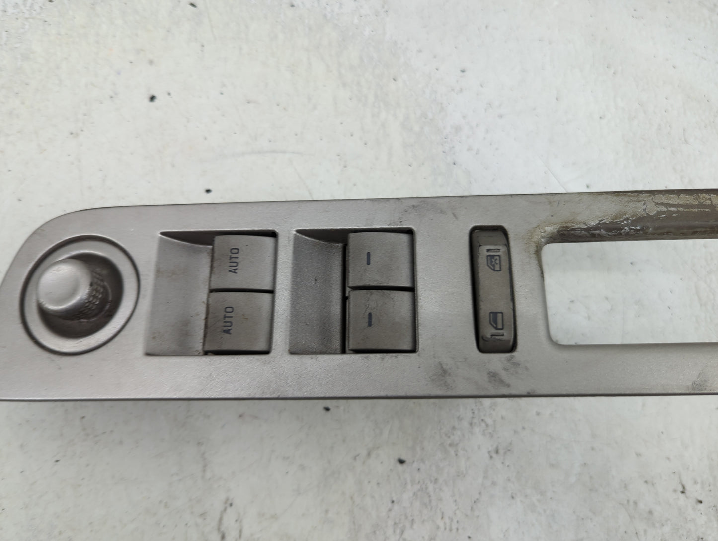 2007 Lincoln Mkx Master Power Window Switch Replacement Driver Side Left P/N:7A1T-14A564-AV 7A1T-17B676-AB32P3 Fits OEM Used